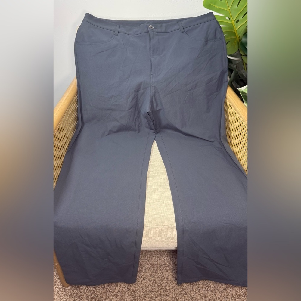 Vuori Meta Relaxed Pant 32" Size 38